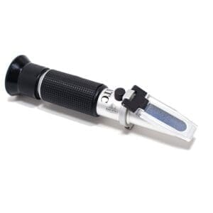 рефрактометър