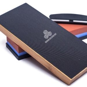 Воден камък двулицев за заточване на ножове с различен грит, С бамбукова поставка и държач за ножове